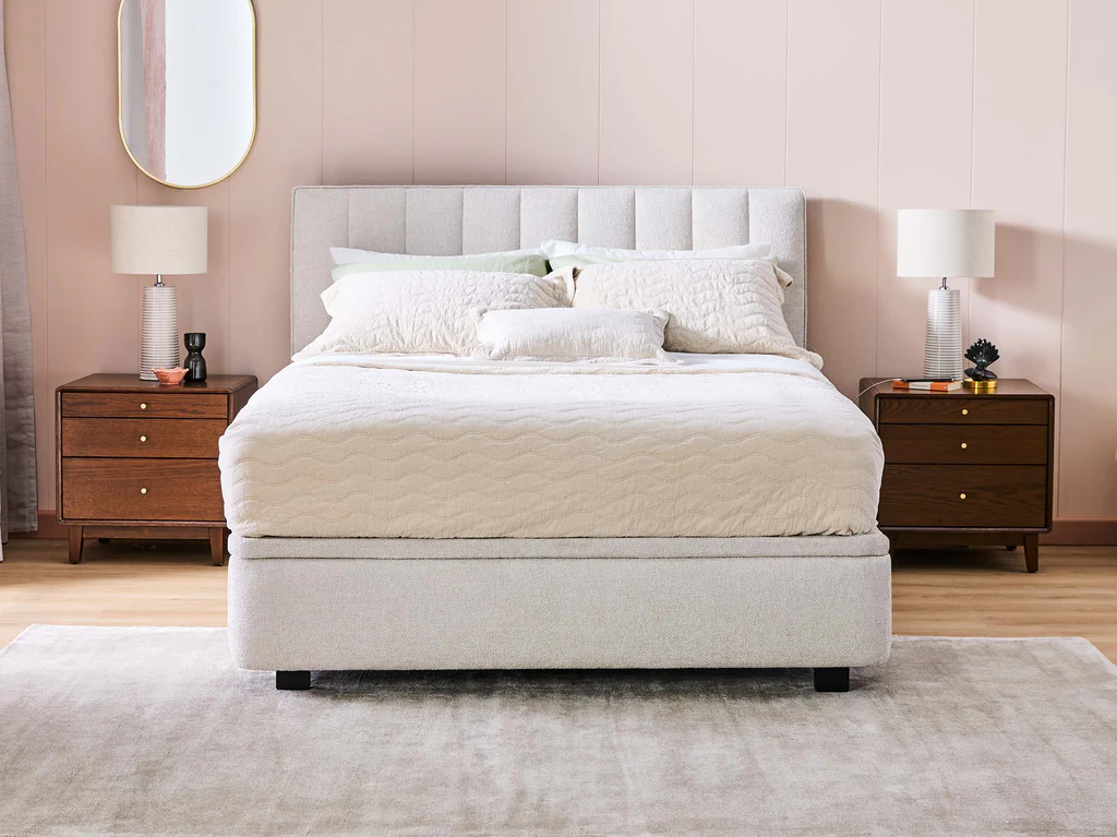 Ovation Waterfall Bed Frame with Gas Lift Base - Queen / Vanilla