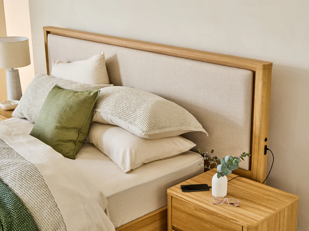 Balmain Extended Bed Frame with Floating Base & Tech Pack - Queen / Natural 3 Balmain Extended Bed Frame with Floating Base & Tech Pack - Queen / Natural