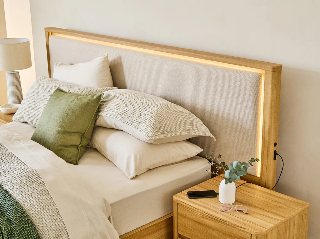 Balmain Extended Bed Frame with Floating Base & Tech Pack - Queen / Natural 4 Balmain Extended Bed Frame with Floating Base & Tech Pack - Queen / Natural