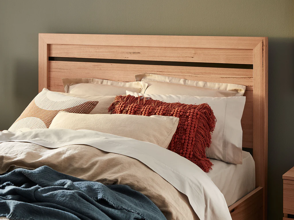 Henley Gas Lift Bed Frame - Queen / Natural 5 Henley Gas Lift Bed Frame - Queen / Natural