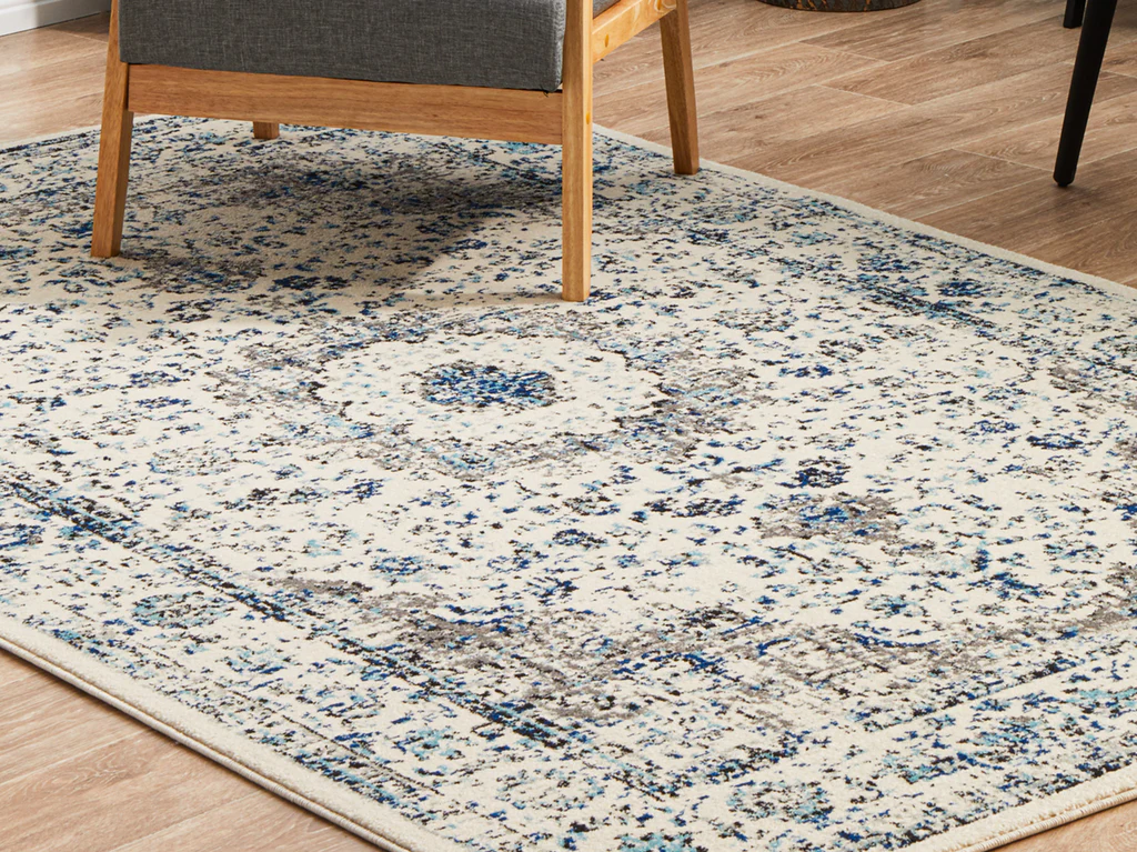 Dusk Floor Rug - 230 X 160cm / White