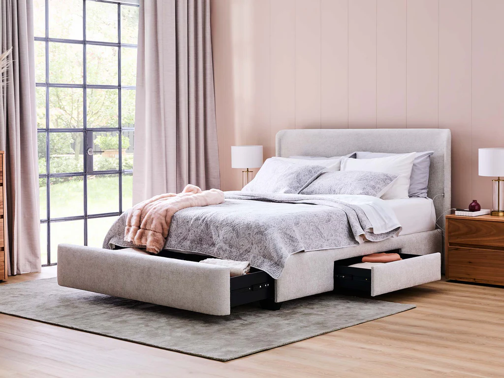 Ovation Winged Headboard with 3 Drawer Base - Queen / Vanilla 5 Ovation Winged Headboard with 3 Drawer Base - Queen / Vanilla