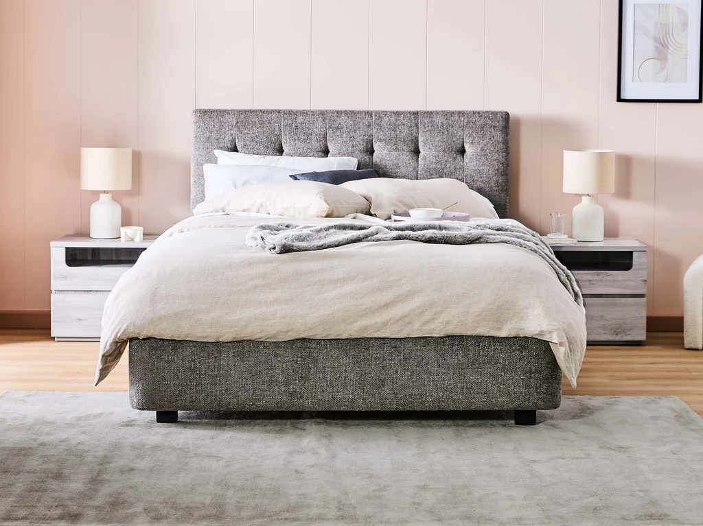 Ovation Tufted Bed Frame with Standard Base - Queen / Smoke