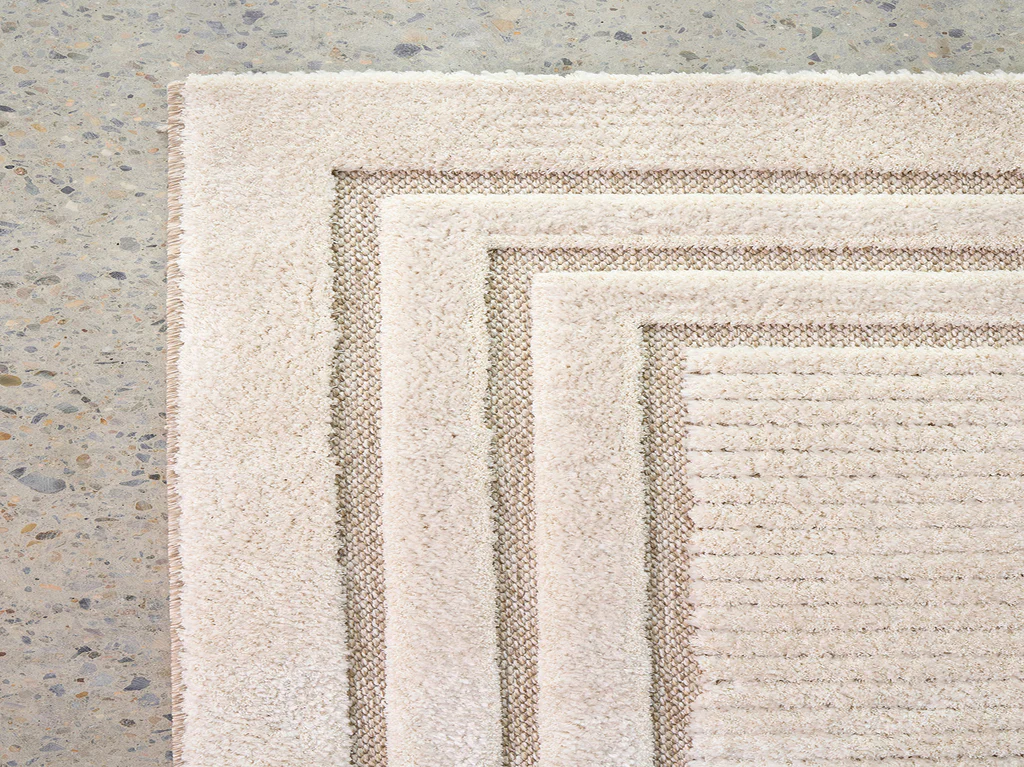 Illusion Border Floor Rug - 230 X 160cm / Natural
