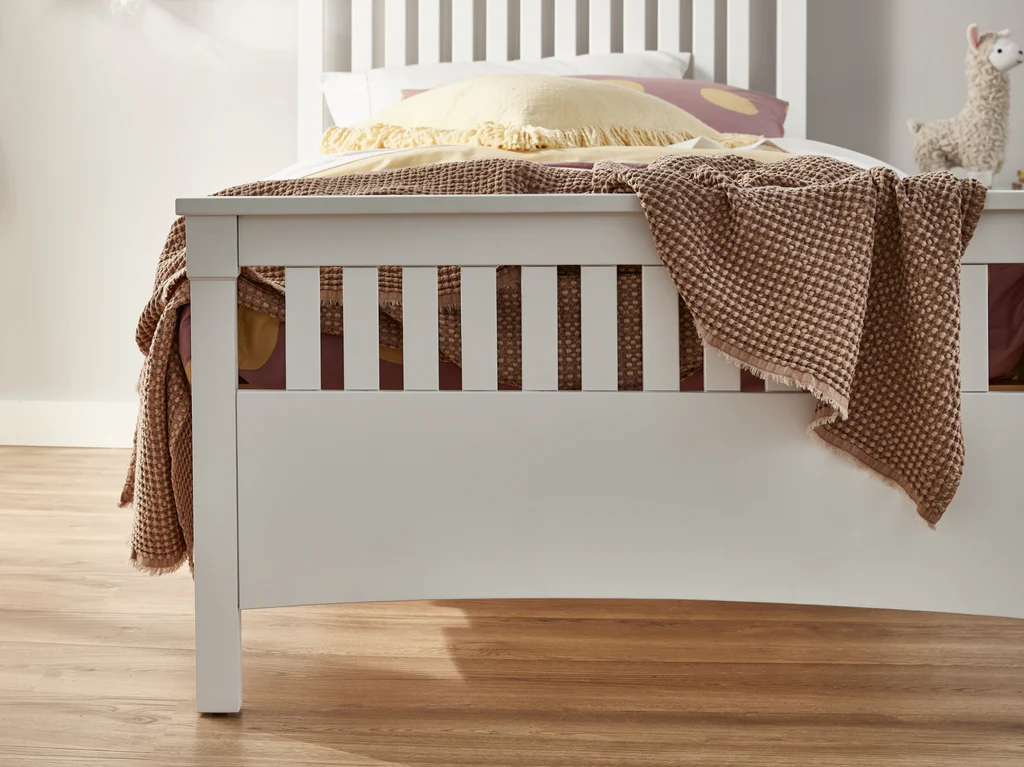 Durham Open Post Bed Frame - Single / White 4 Durham Open Post Bed Frame - Single / White