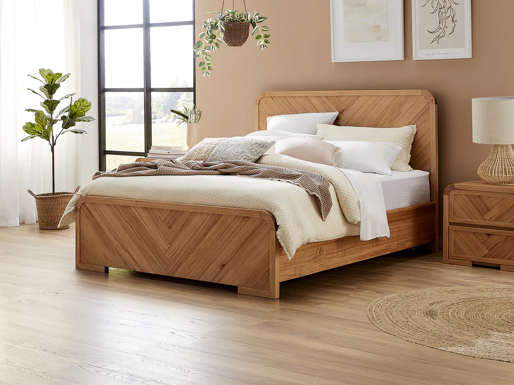 Eva Timber 4 Piece Bedroom Suite - Queen / Natural