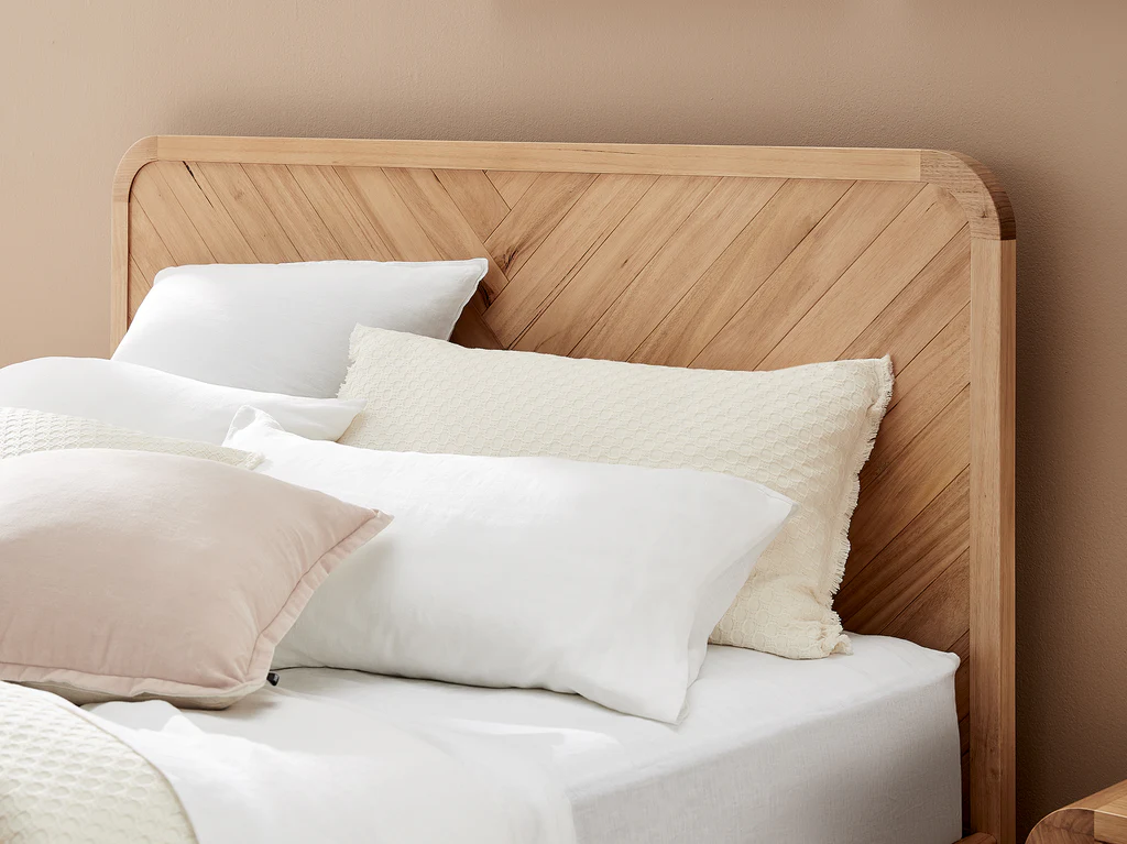 Eva Timber 4 Piece Bedroom Suite - Queen / Natural 3 Eva Timber 4 Piece Bedroom Suite - Queen / Natural