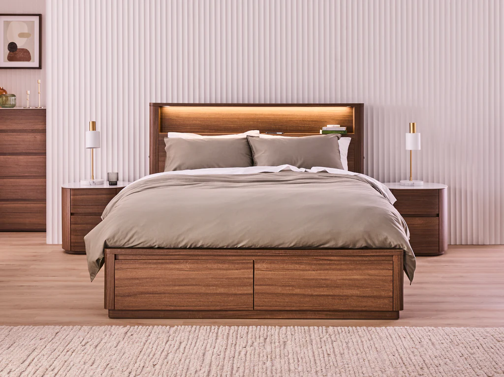 Bronte 4 Piece Bedroom Suite - Queen / Walnut