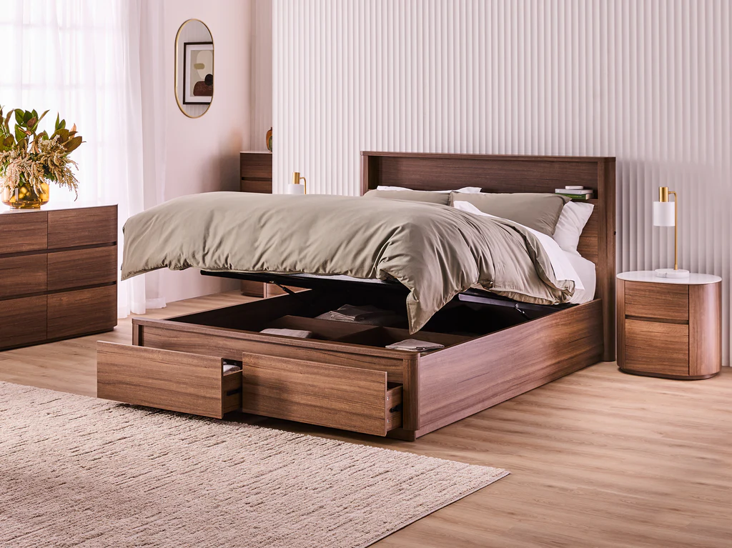 Bronte 4 Piece Bedroom Suite - Queen / Walnut