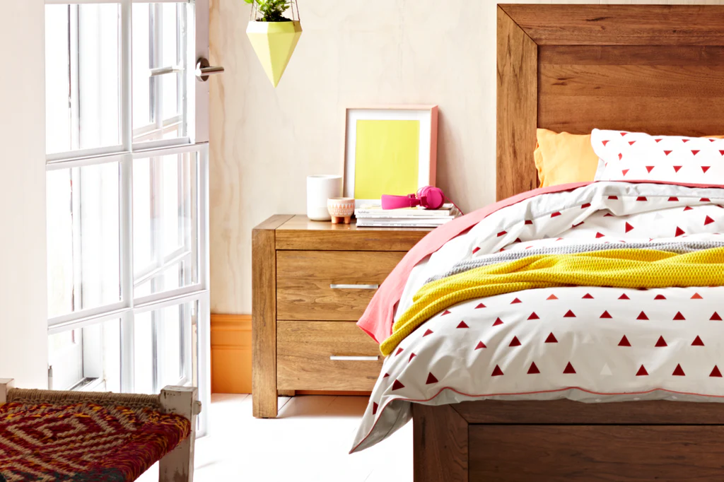 Clovelly Bedside Table - Driftwood Earth