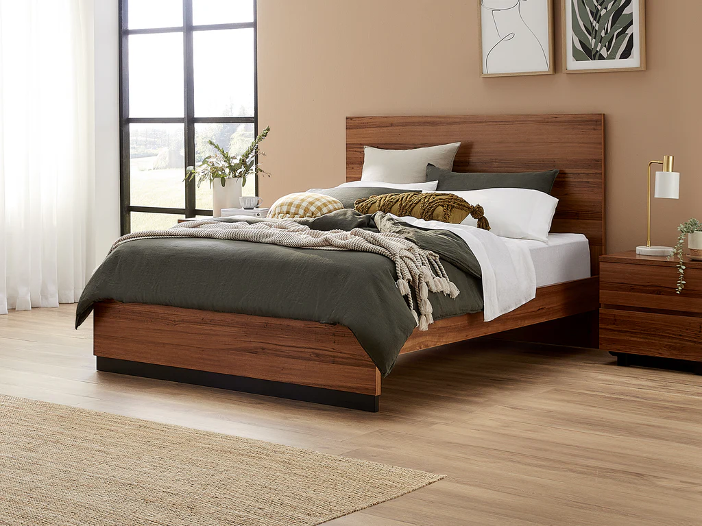 Flinders Classic Bed Frame - Double / Natural