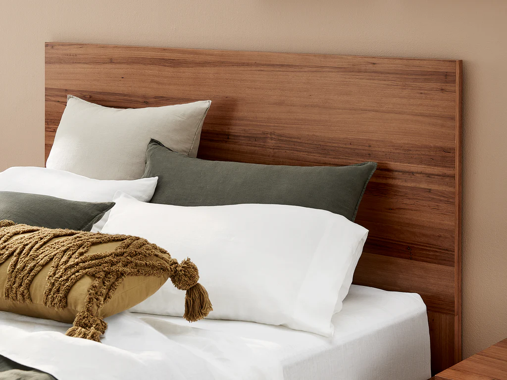 Flinders Classic Bed Frame - Double / Natural