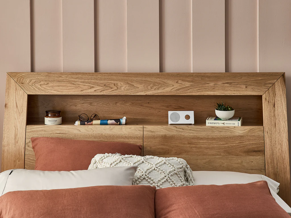 Clovelly Feature Bed Frame - Queen / Light Oak 4 Clovelly Feature Bed Frame - Queen / Light Oak