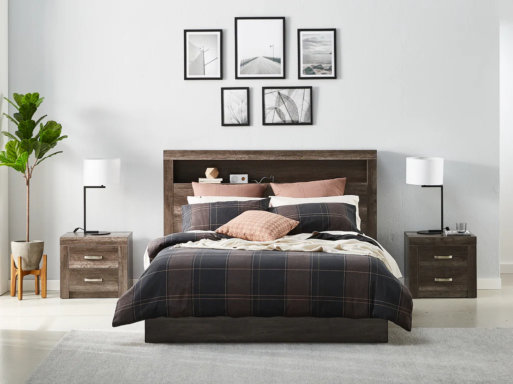 Avondale with Drawer Base 3 Piece Bedroom Suite - Queen / Vintage Oak