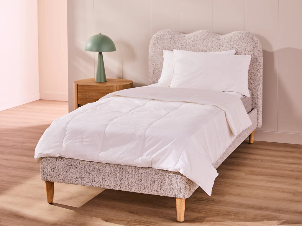 my cove® Natural Plant Quilt - Single / Off White