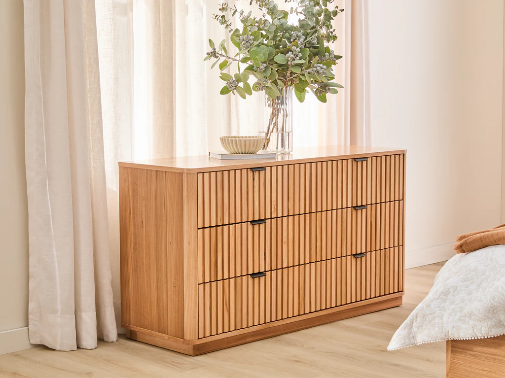 Kallista Dresser 6 Drawer - Natural